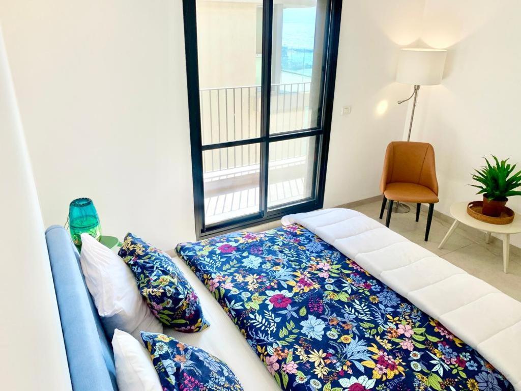 Beach Place Apartments Haifa Exterior foto